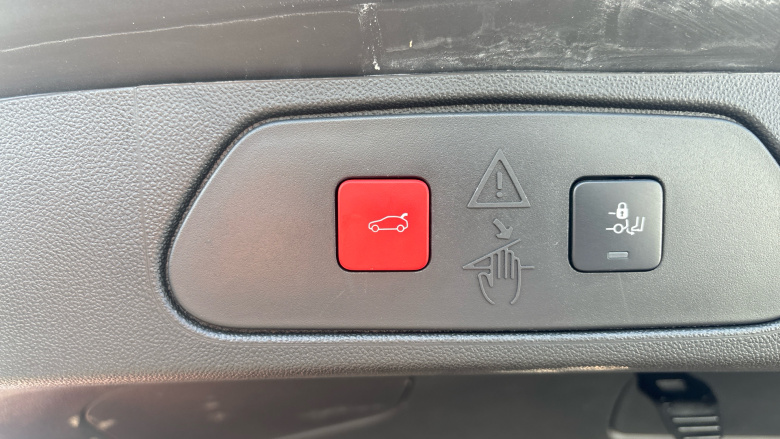 Vauxhall Grandland 1.2 Turbo Ultimate 5dr Petrol Hatchback